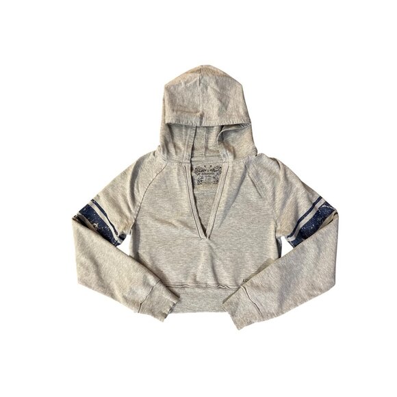 No Boundaries Cropped Sweatshirt Juniors S (3) Used Gray Blue Y2K - Picture 11 of 15